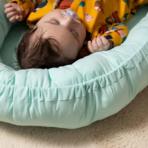 Babynest turquoise uni
