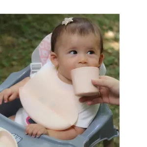 Baveta reglabila BabyJem din silicon Mini Ecru