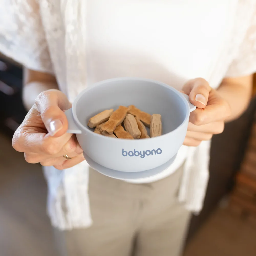 Bol din silicon cu ventuza si capac Babyono Albastru