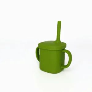 Cana cu pai si capac din silicon Coccorito Green 180 ml