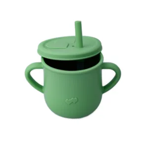 Cana din silicon cu manere si pai pentru copii 200 ml verde pal