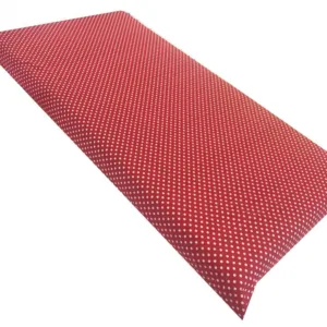 Cearsaf cu elastic pe colt 120x60 cm Buline albe pe rosu