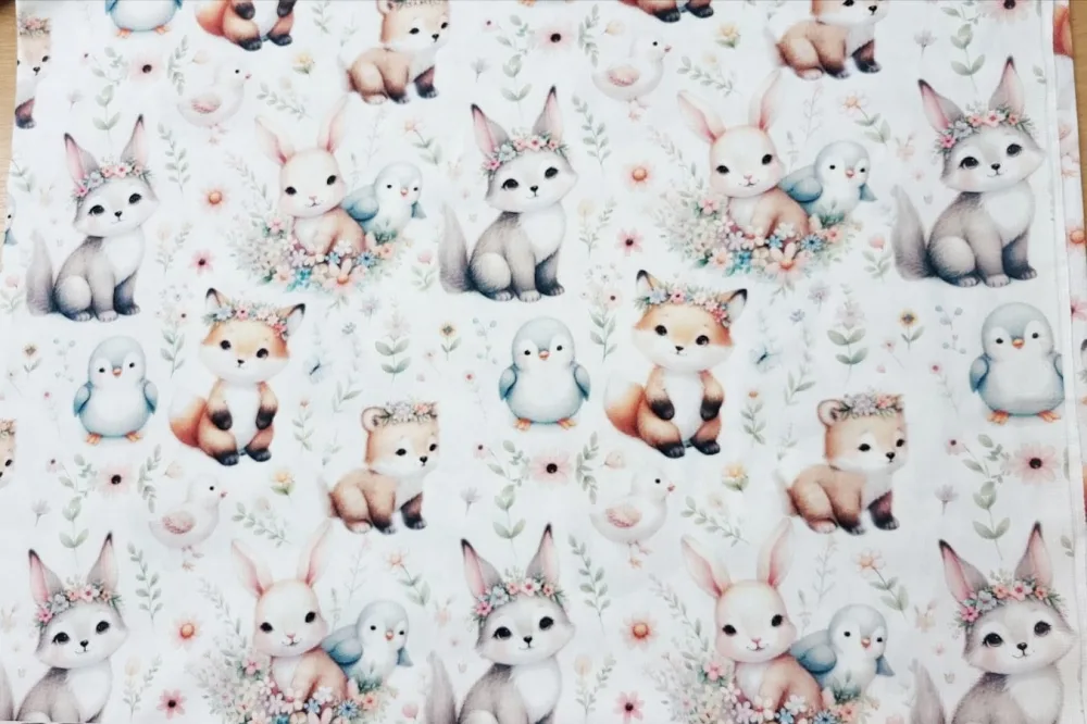 Cearsaf pentru pat copii Nichiduta Bunnies 120x60 cm din bumbac cu banda elastica roata