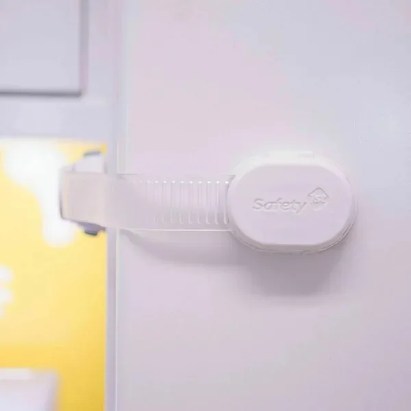 Dispozitiv protectie multifunctionala Safety 1st Alb