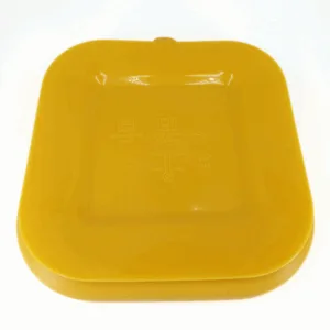 Farfurie patrata din silicon compartimentata Coccorito Yellow