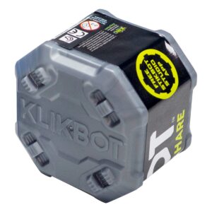 Figurina Surpriza robot articulat transformabil in capsula Klikbot
