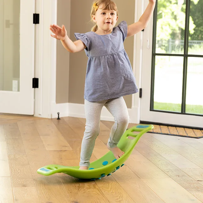 Jucarie de echilibru si distractie Teeter Popper verde