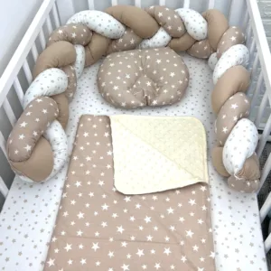 Lenjerie de pat 120x60 cm cu aparatoare impletita 180 cm mix stelute bej