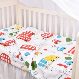 Lenjerie patut cu 3 piese 120x60 cm din bumbac model Masinute colorate