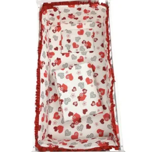 Lenjerie patut cu 5 piese Croitoria Noastra Inimioare cu volanas rosu 120x60 cm