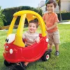 Masinuta copii fara pedale Little Tikes Cozy Coupe actionata cu picioarele