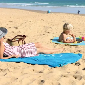 Minipiscina de plaja cu jucarii 123 Soare