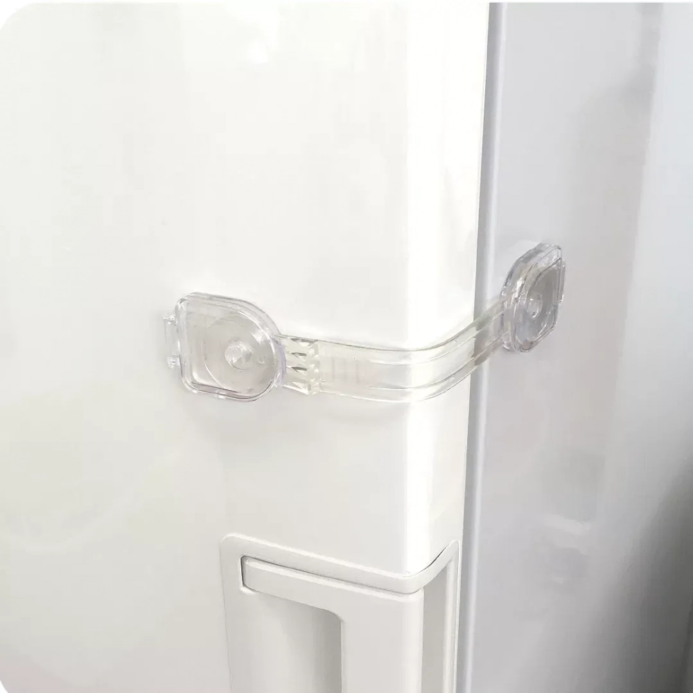 Pachet 14 sisteme de siguranta Car Boy Safety culoarea lemnului deschis 37x70x31x9 mm