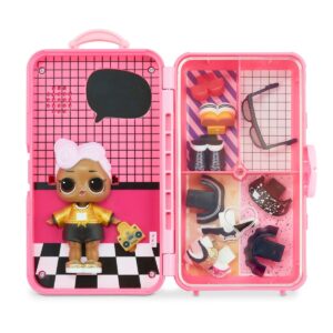 Papusa LOL Surprise Style Suitcase
