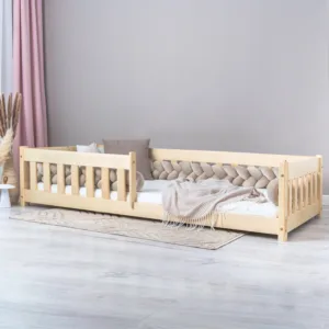 Pat pentru copii Montessori cu balustrada