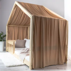 Pat pentru copii Montessori tip casuta