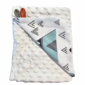 Paturica Minky pentru copii 75x75 cm K-644 Turquoise Triangle