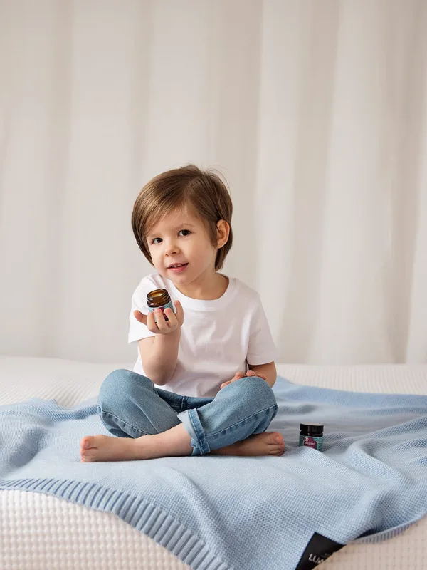 Paturica crosetata din bambus si bumbac albastru deschis 100x120 cm