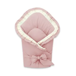 Paturica de infasat MimiNu cu volanase si dantela 75x75 cm Powder Pink