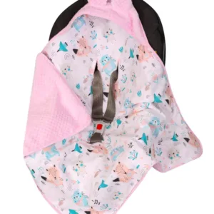 Paturica de infasat cu urechiuse pentru scaun auto 80x80 cm Pink Bear