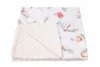 Paturica din bumbac model flori de bumbac si plus minky crem 80x80 cm