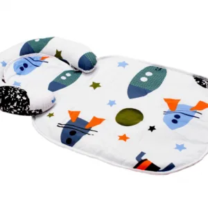 Paturica impermeabila cu tetiera detasabila model Rachete