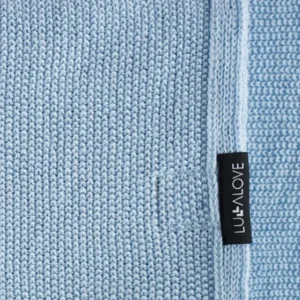 Paturica subtire din lana merinos 90x100 cm albastru deschis