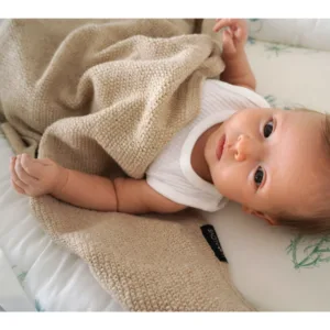 Paturica subtire din lana merinos 90x100 cm beige