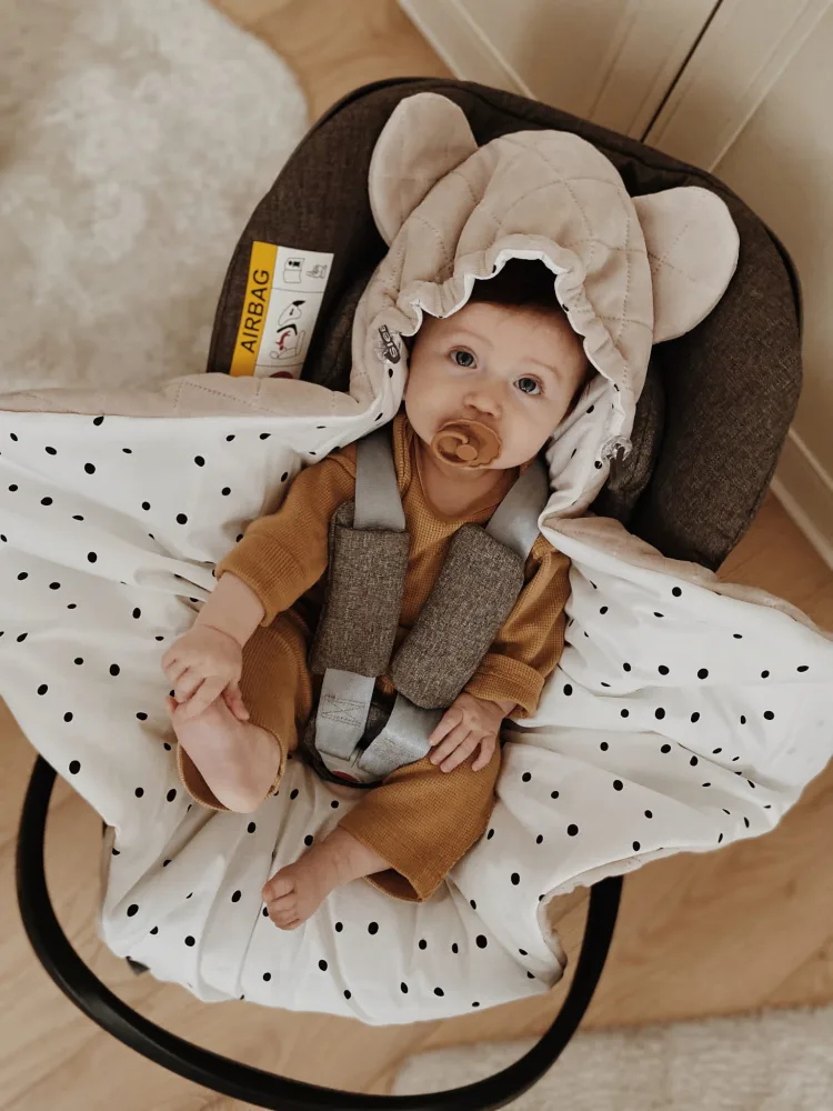 Paturica universala pentru scoica auto bumbaccatifea Royal baby sand Sleepee 3 Tog