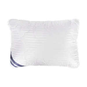 Perna Somnart matlasata din microfibra satinata 50 x 70 cm