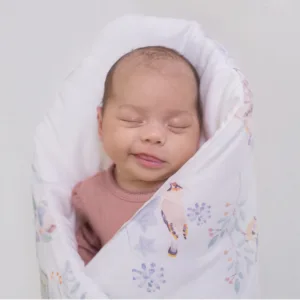 Pilota pentru copii Nature Bamboo by Amy din bambus si umplutura hipoalergenica BabySoft pasari mint