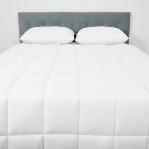 Pilota pentru vara Somnart HypoAllergenicMed din microfibra 180 x 200 cm