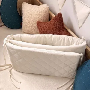 Protectie de pat impletita
