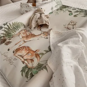Saltea de infasat cu spate intarit si margini de protectie 50x80 cm Animals Garden