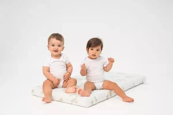 Saltea patut Air Comfort Bamboo 60x120x9 cm