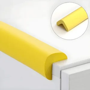 Set 2 benzi protectie muchii si margini Car Boy Safety din spuma galben pastel 37x900x31x9 mm