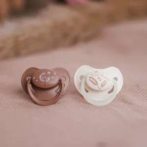 Set 2 suzete anatomice din silicon Babyono 18 luni+