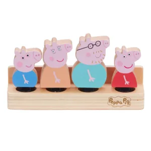 Set 4 figurine din lemn