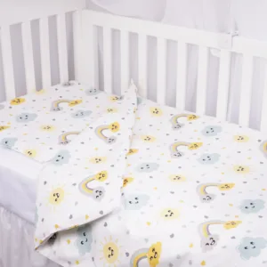 Set complet 7 piese lenjerie si aparatori patut 120x60 cm din bumbac model curcubee si norisori