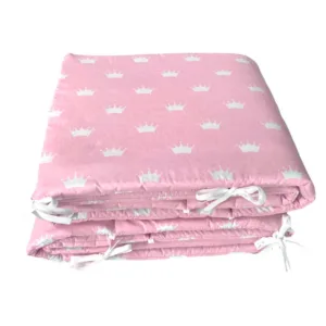 Set de aparatori pufoase h35 pat 120x60 cm DeLuxe Coronite albe pe roz