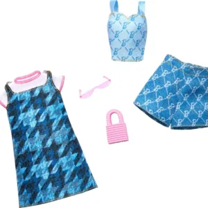 Set de haine si accesorii pentru papusi