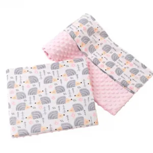 Set paturica 75x100 cm si perna 35x30 cm Minky Pink hedgehogs