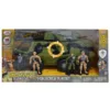 Vehicul militar si 4 figurine